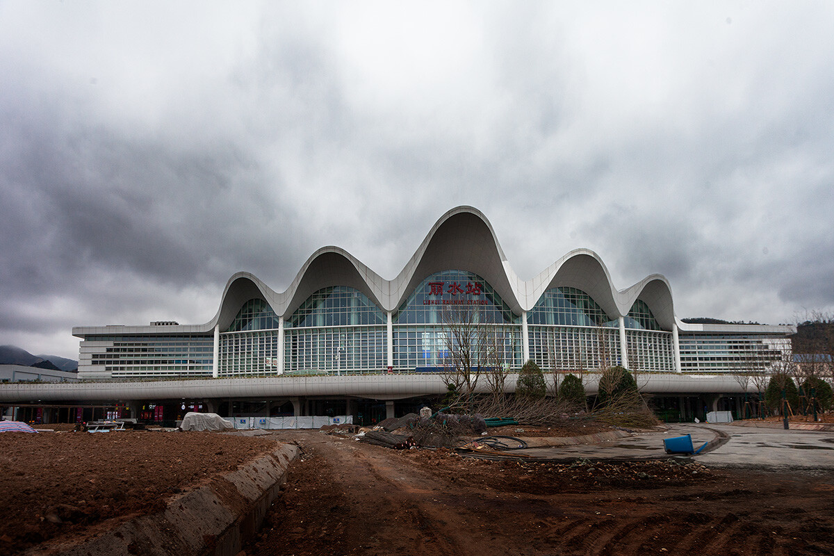 成都到麗水物流公司|成都物流到麗水（區(qū)域內(nèi)/無盲點配送）